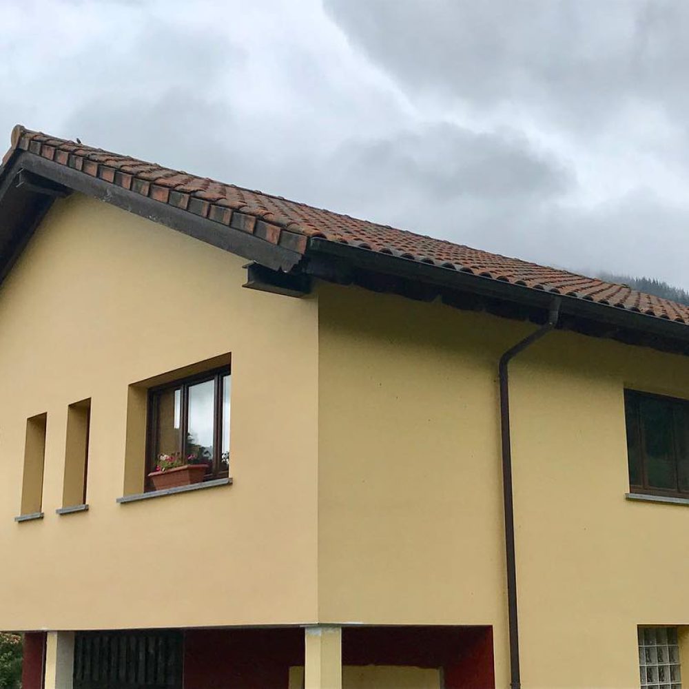 Pintura de exteriores en fachada, Gijón